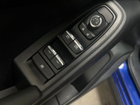 Used 2024 Subaru Crosstrek 2.5i Limited w/ Popular Package #3A AWD/4WD image 13