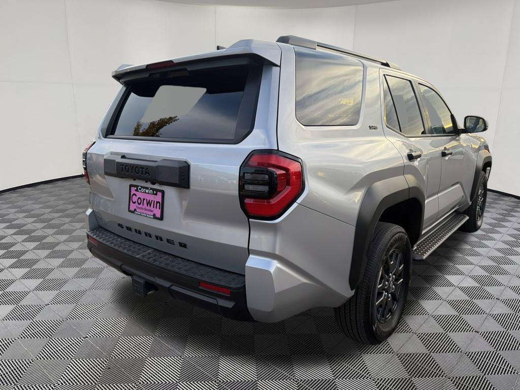 Used 2026 Toyota 4Runner SR5 AWD/4WD image 8