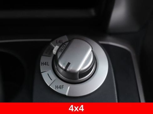 Used 2018 Toyota 4Runner Limited AWD/4WD image 27
