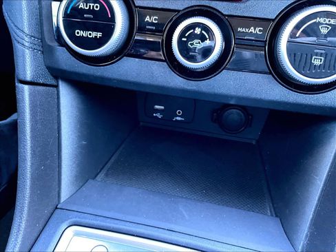 Used 2021 Subaru Crosstrek 2.0i image 26