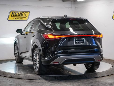 Used 2024 Lexus RX 350 FWD image 2