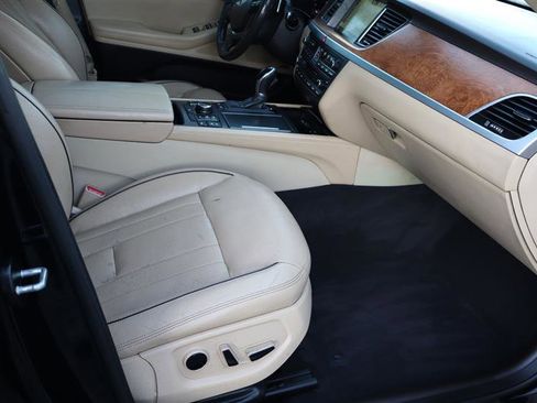 Used 2015 Hyundai Genesis 3.8 w/ Option Group 04 image 14