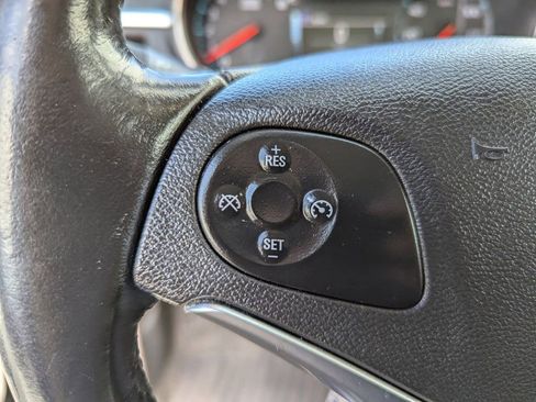 Used 2018 Chevrolet Impala LT image 23