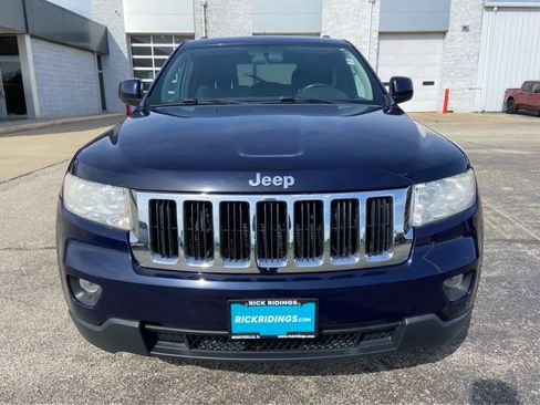 Used 2013 Jeep Grand Cherokee Laredo w/ Laredo E Group image 2