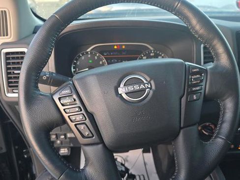 Used 2024 Nissan Frontier SL w/ Technology Package image 7