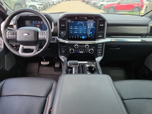 Used 2025 Ford F150 Lariat w/ Equipment Group 501A Mid AWD/4WD image 19