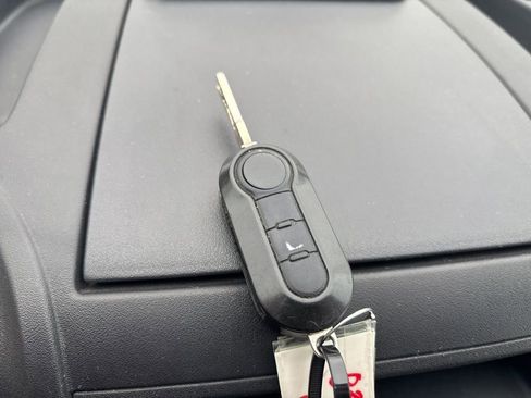 Used 2017 RAM ProMaster 1500 image 23