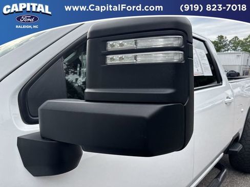 Used 2021 Chevrolet Silverado 2500 LT w/ Fleet Comfort Package AWD/4WD image 12
