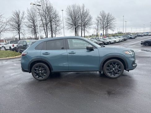 Certified 2024 Honda HR-V Sport image 10