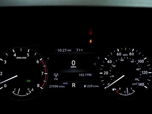 Used 2021 Nissan Rogue SV w/ Premium Package AWD/4WD image 27