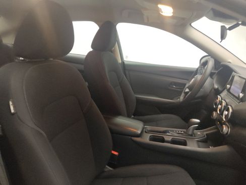 Used 2024 Nissan Sentra S FWD image 21