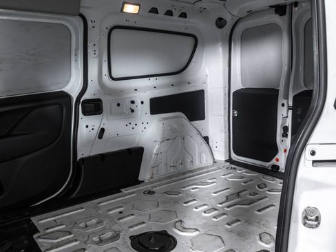 Used 2022 RAM ProMaster City Tradesman FWD image 34