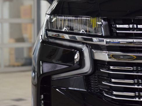 Used 2021 Chevrolet Tahoe Premier AWD/4WD image 12