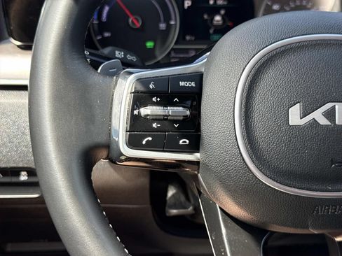 Used 2022 Kia Sorento S AWD/4WD image 15