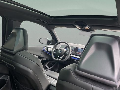 Used 2026 BMW X3 xDrive30 w/ M Sport Package image 31