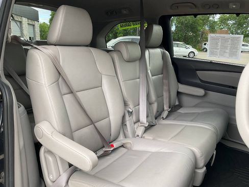 Used 2014 Honda Odyssey EX-L image 43