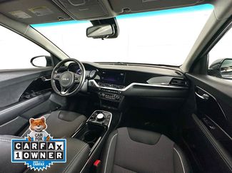 Used 2022 Kia Niro EX w/ Cold Weather Package video 2