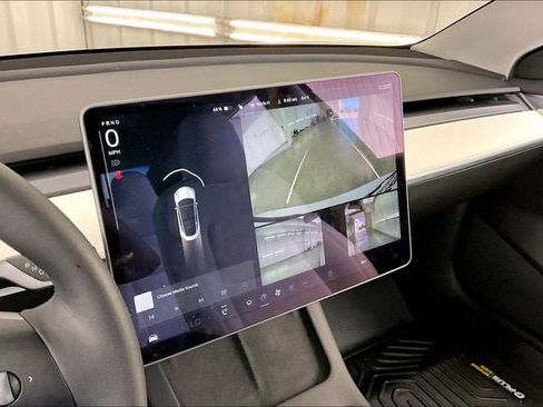 Used 2021 Tesla Model 3 Standard Range Plus RWD image 27