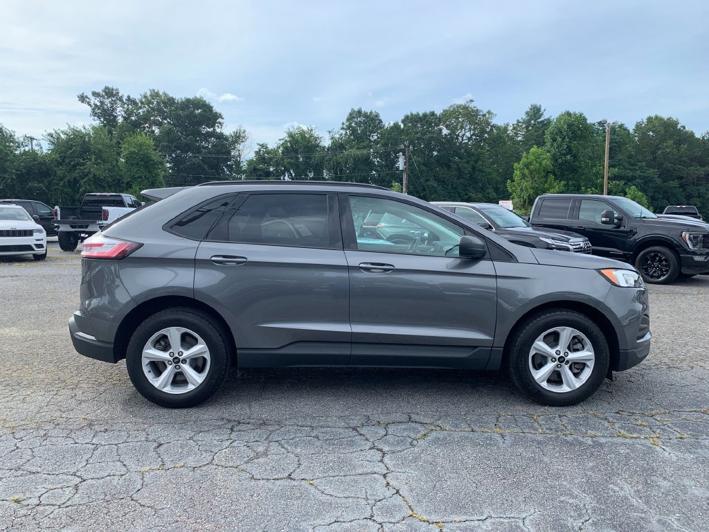 Used 2024 Ford Edge SE AWD/4WD image 10