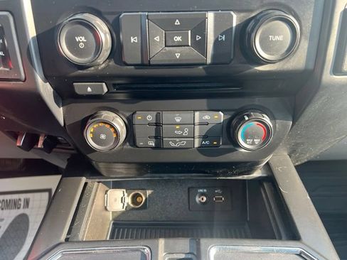 Used 2015 Ford F150 XL w/ Equipment Group 101A Mid AWD/4WD image 18