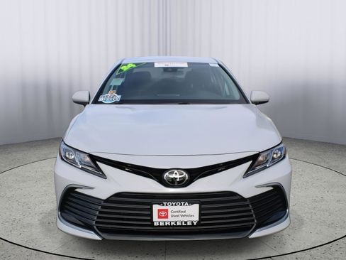 Certified 2024 Toyota Camry LE image 3