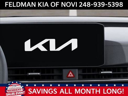 New 2025 Kia Carnival EX image 20