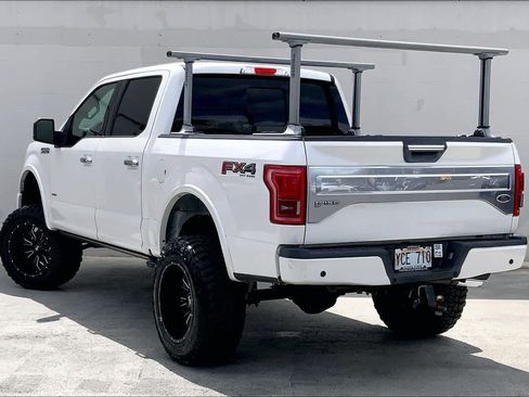 Used 2015 Ford F150 Platinum w/ Equipment Group 701A Luxury AWD/4WD image 4