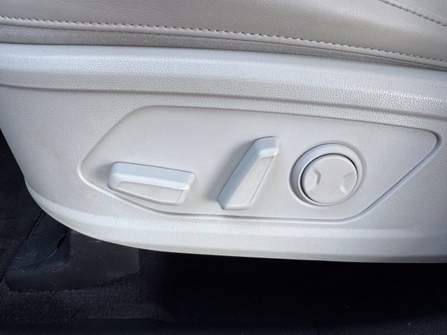 Used 2025 Kia Sorento EX w/ Panoramic Sunroof Package FWD image 20