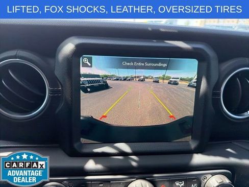 Used 2020 Jeep Gladiator Overland AWD/4WD image 14