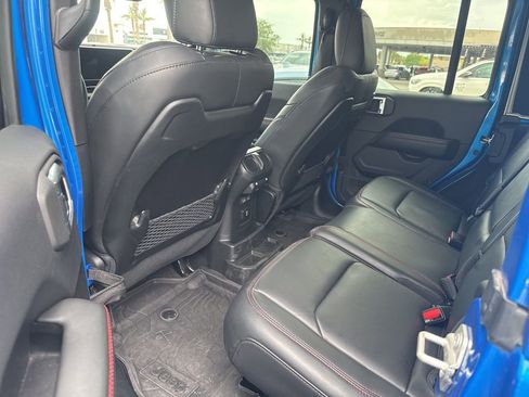 Used 2024 Jeep Wrangler Unlimited Rubicon image 6