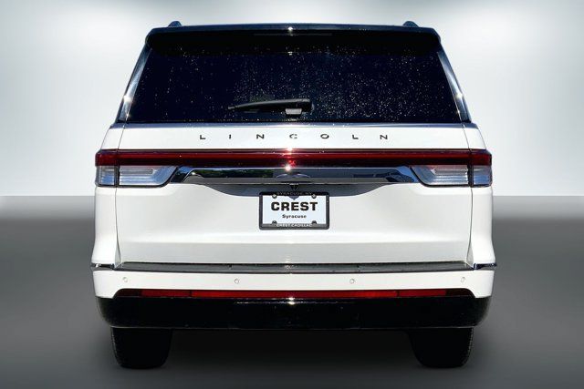 Used 2023 Lincoln Navigator L Black Label AWD/4WD image 3