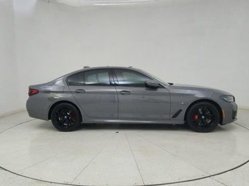 Used 2022 BMW 530e xDrive w/ Executive Package image 68