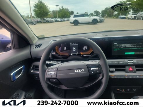 New 2026 Kia K4 FWD image 21