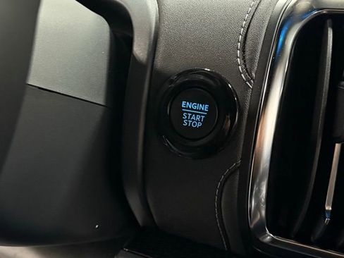 New 2025 Ford Expedition Max Platinum w/ Stealth Performance Package image 17