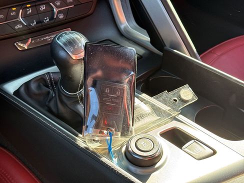 Used 2016 Chevrolet Corvette Stingray Coupe image 36