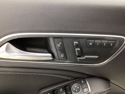 Used 2014 Mercedes-Benz CLA 250 4MATIC image 42