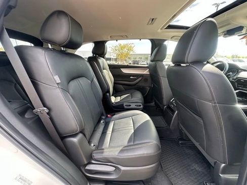 Used 2024 MAZDA CX-90 3.3 Turbo w/ Preferred Plus image 31