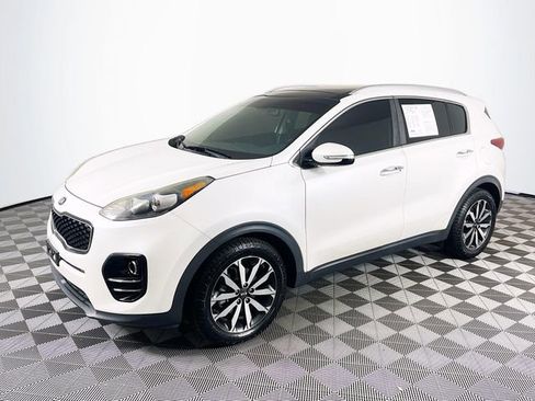 Used 2017 Kia Sportage EX w/ EX Premium Package FWD image 4