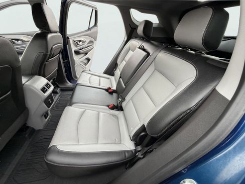 Used 2022 GMC Terrain SLT w/ Infotainment Package II image 20