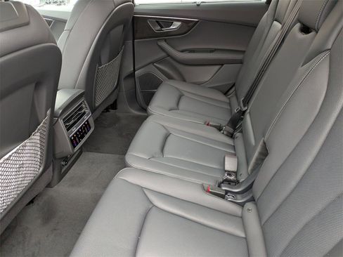 New 2026 Audi Q7 3.0T Premium Plus image 30