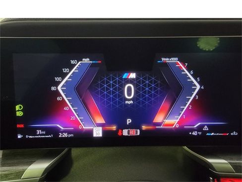 New 2025 BMW 740i xDrive w/ Premium Package image 25