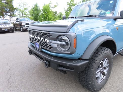 Used 2023 Ford Bronco Badlands AWD/4WD image 9