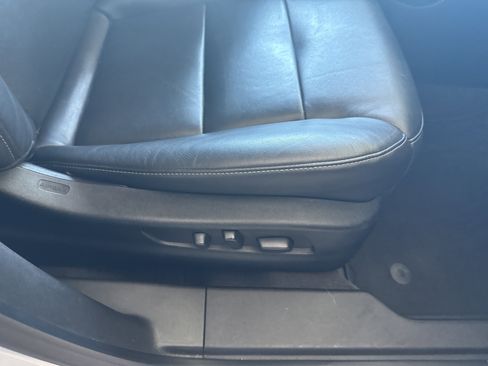 Used 2020 Cadillac XT4 Premium Luxury image 18