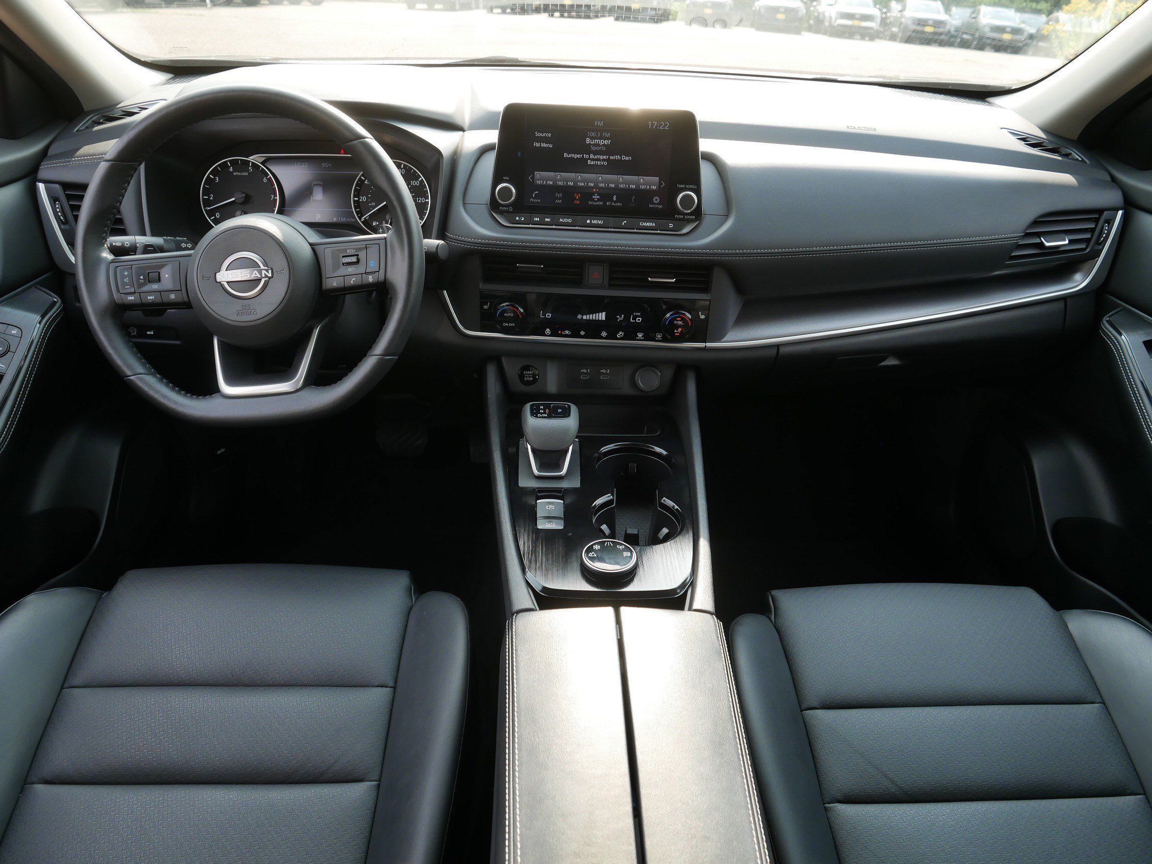 Certified 2024 Nissan Rogue SV w/ SV Premium Package AWD/4WD image 10