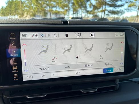 Used 2024 Jeep Gladiator Mojave w/ Convenience Group image 22