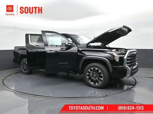 Used 2025 Toyota Tundra Limited w/ Power Package image 59