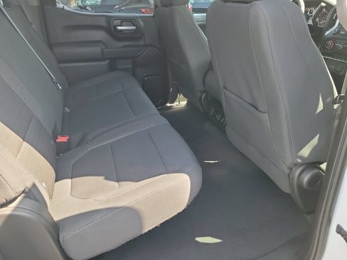 Used 2021 Chevrolet Silverado 1500 LT RWD image 19