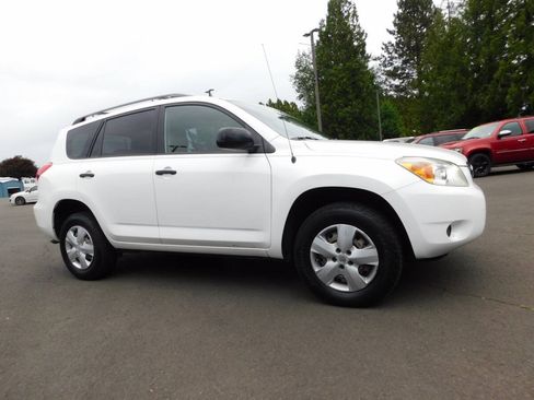 Used 2006 Toyota RAV4 4WD image 1