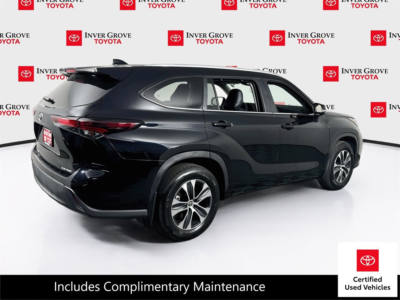 Certified 2026 Toyota Highlander XLE AWD/4WD image 5