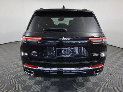 New 2025 Jeep Grand Cherokee Overland image 5